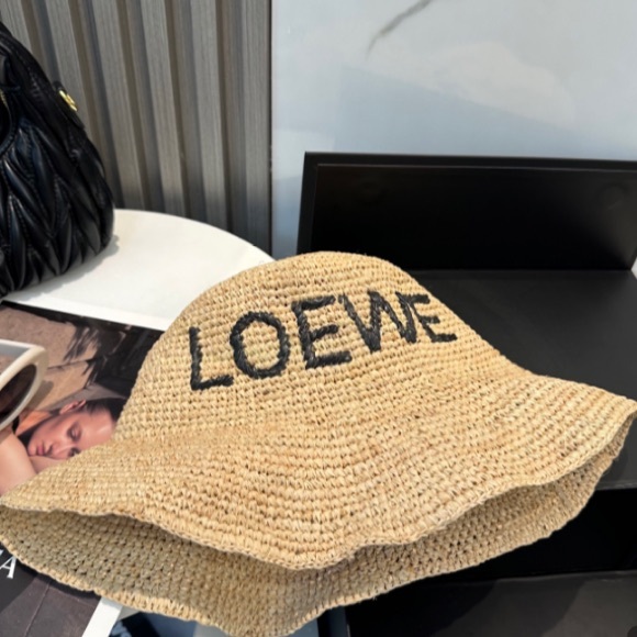 LOEWE Straw Hat 👒 Elegant Summer Hat - Picture 2 of 6